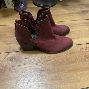 OTBT Burgundy Ankle Booties